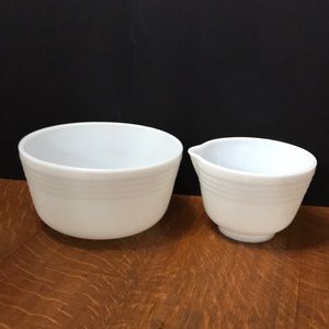 Pyrex Mixing Bowls